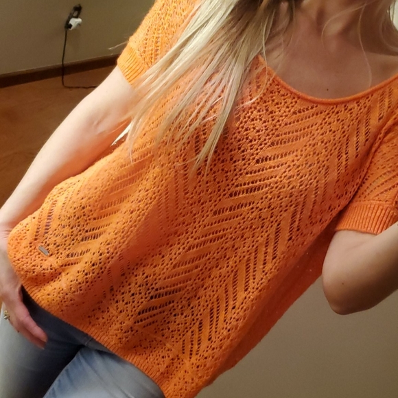 Hollister Sweaters - Hollister Orange Sweater/Top